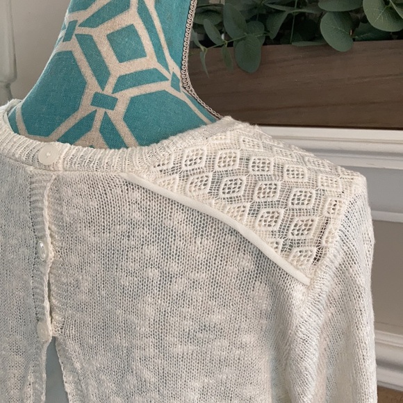 Women’s Large Lucky Brand Cream Pointelle Sweater with high/low camisole - Picture 9 of 10